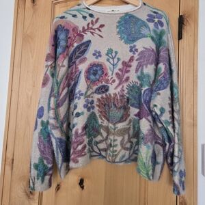 NWOT Natural Life Bunny Soft Botanical Floral Print Sweater L/XL